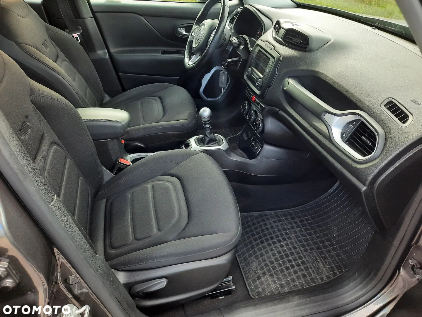 Jeep Renegade 1.4 MultiAir Limited FWD S&S - 23