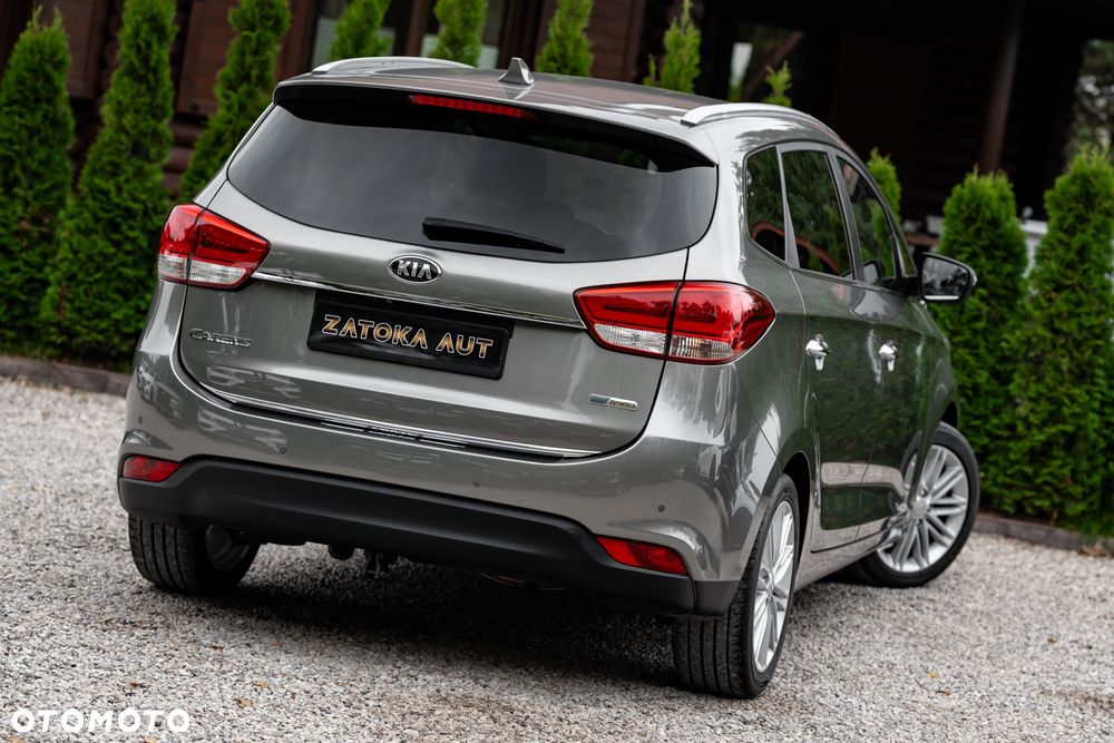 Kia Carens 1.7 CRDi M 7os - 13