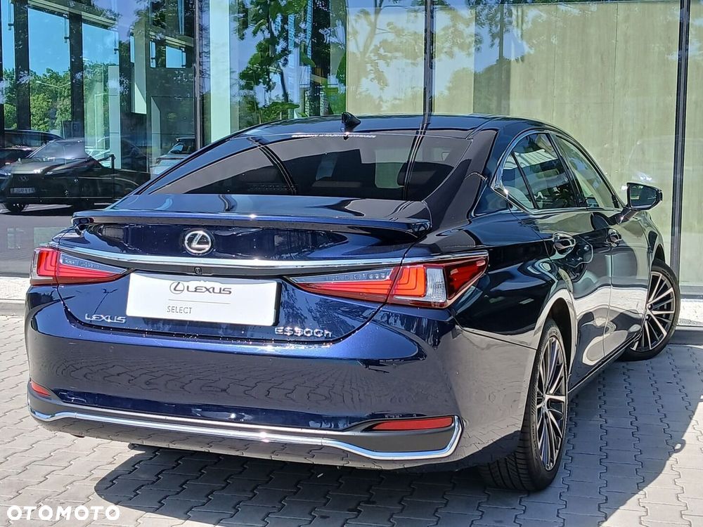 Lexus ES - 13