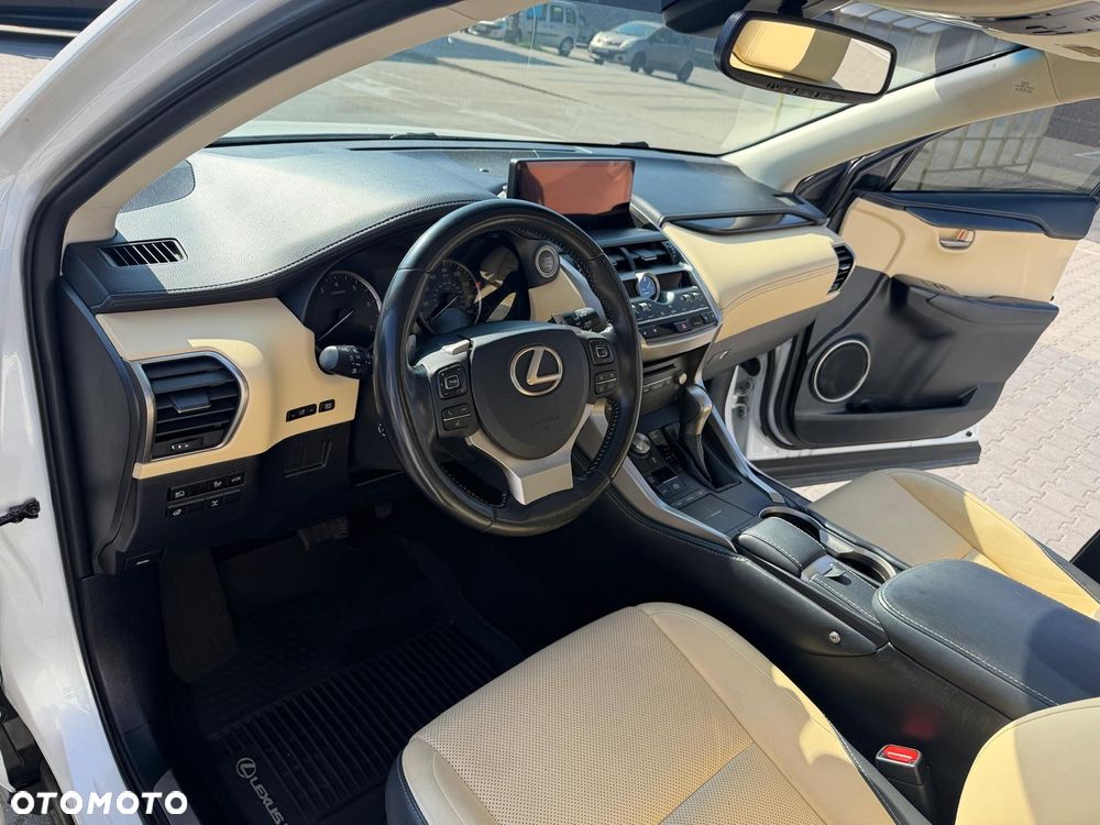 Lexus NX - 11