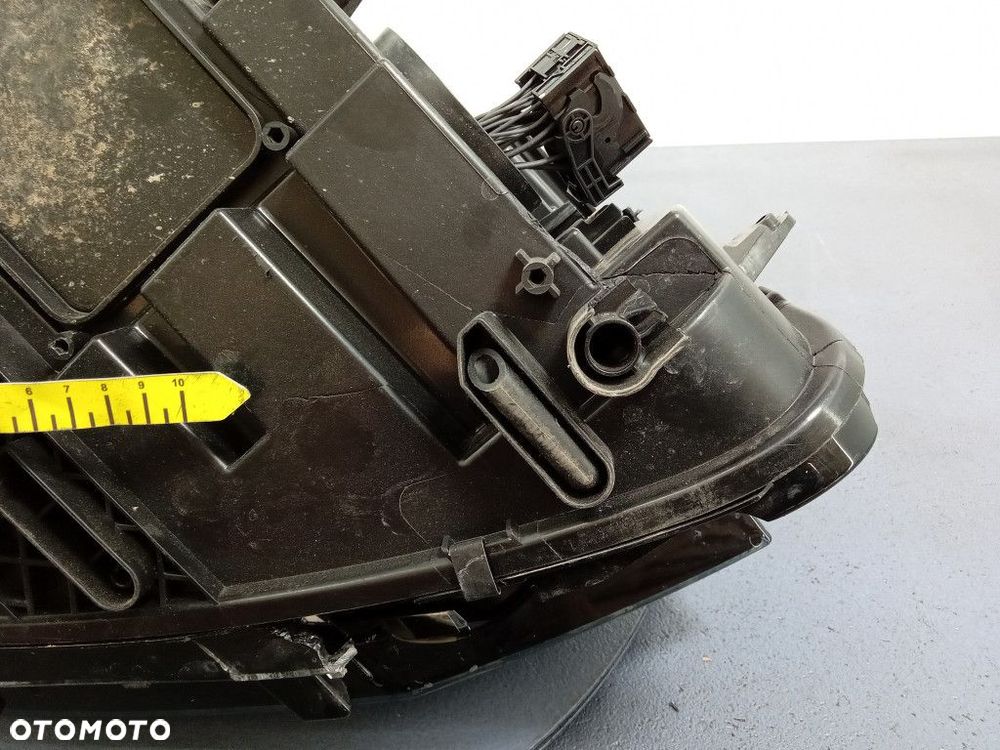 TIGUAN II LIFT REFLEKTOR LEWY IQ LIGHT 5NB941081G - 11