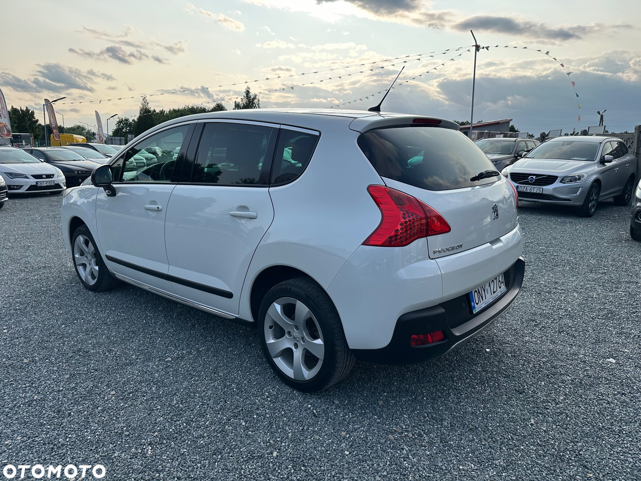 Peugeot 3008 1.6 HDi Trendy - 4