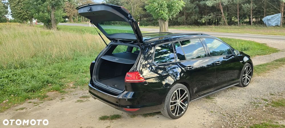 Volkswagen Golf 2.0 TDI BMT GTD - 27