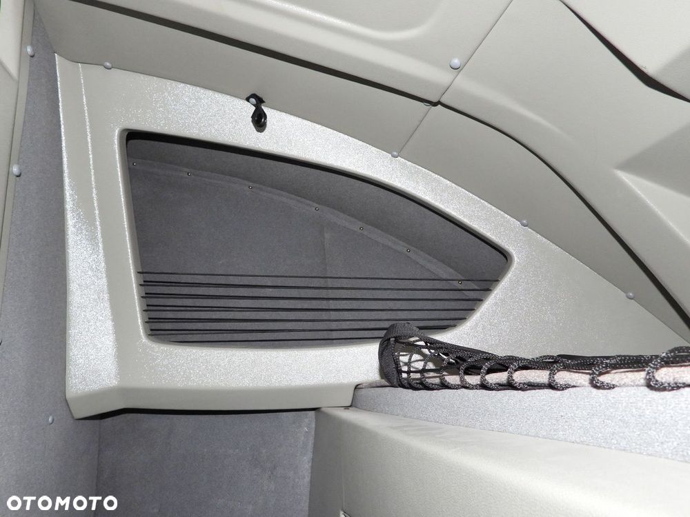 Volkswagen CRAFTER  PLANDEKA 10 PALET WEBASTO TEMPOMAT LEDY  180KM - 37