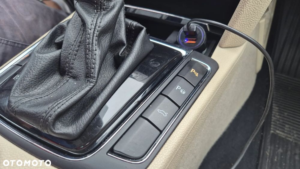 Skoda Superb 2.0 TDI 4x4 Platinum DSG - 26