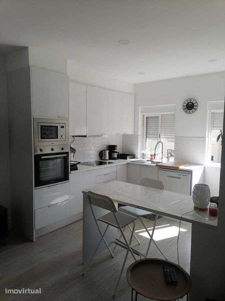 Oportunidade - Apartamento T2 no Centro do Barreiro - Grande imagem: 3/11