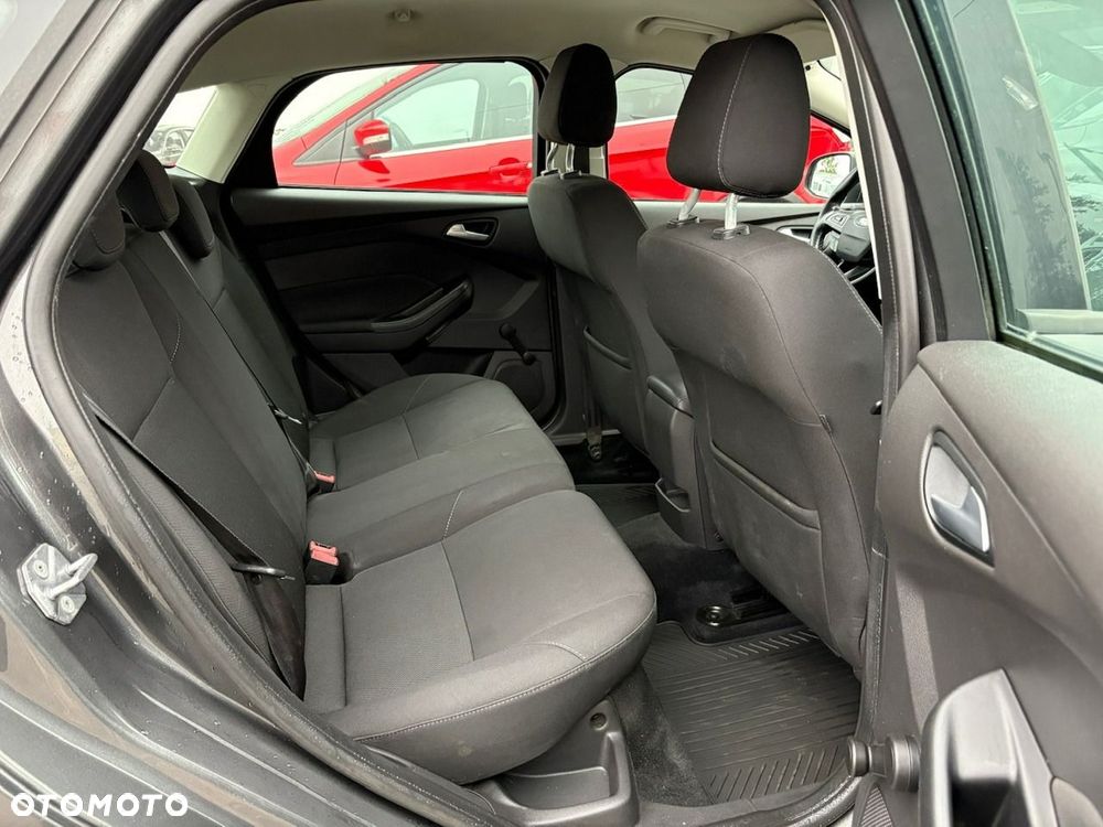 Ford Focus - 20