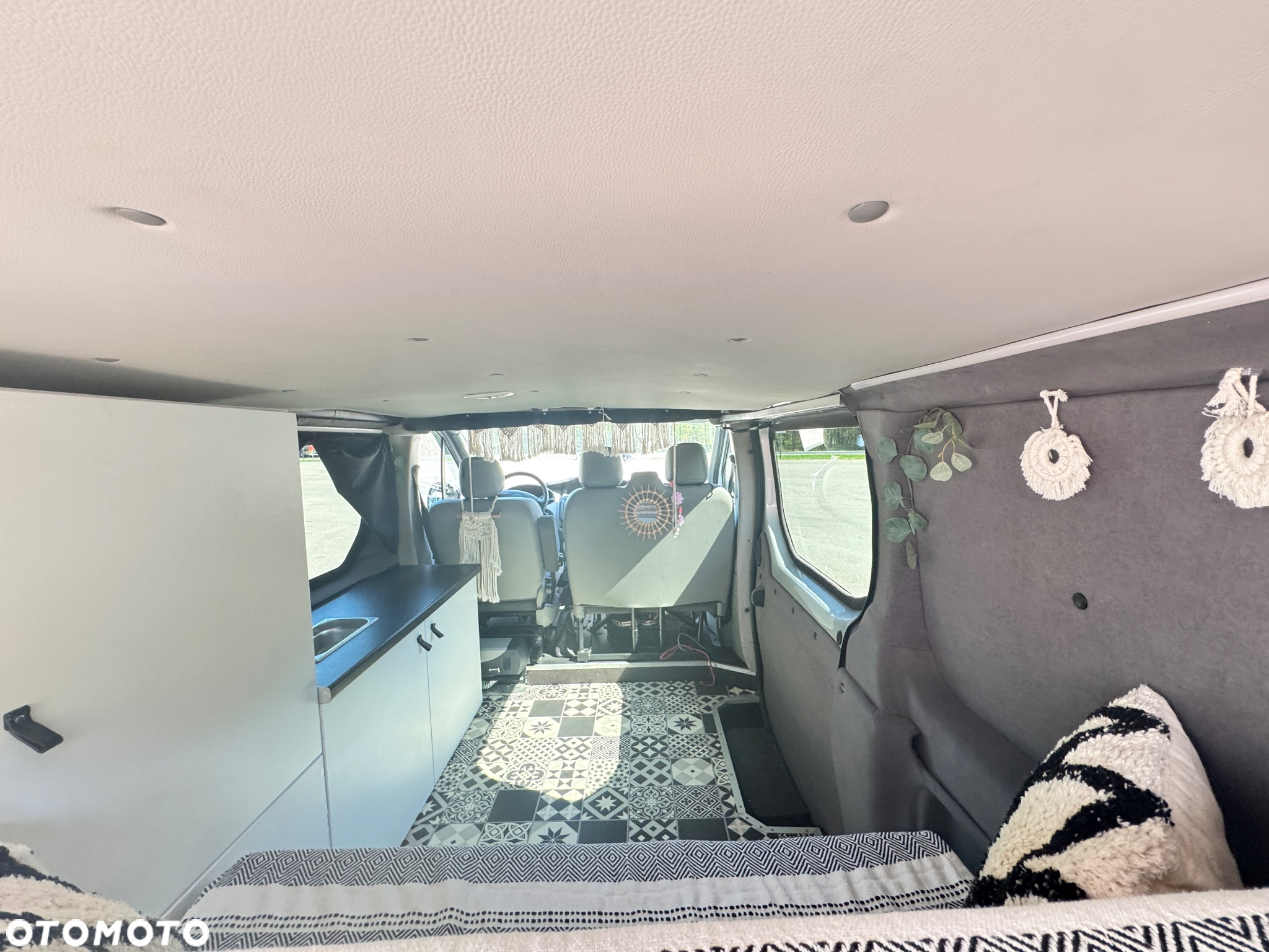 Opel Vivaro - 23