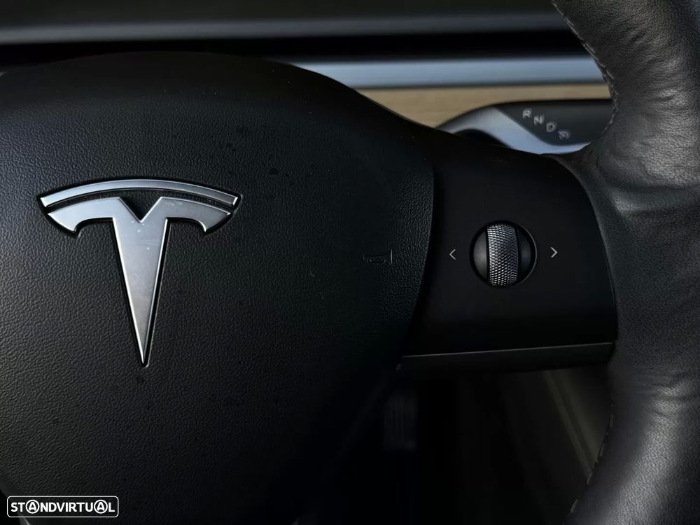Tesla Model 3 Long Range Tração Integral - 23