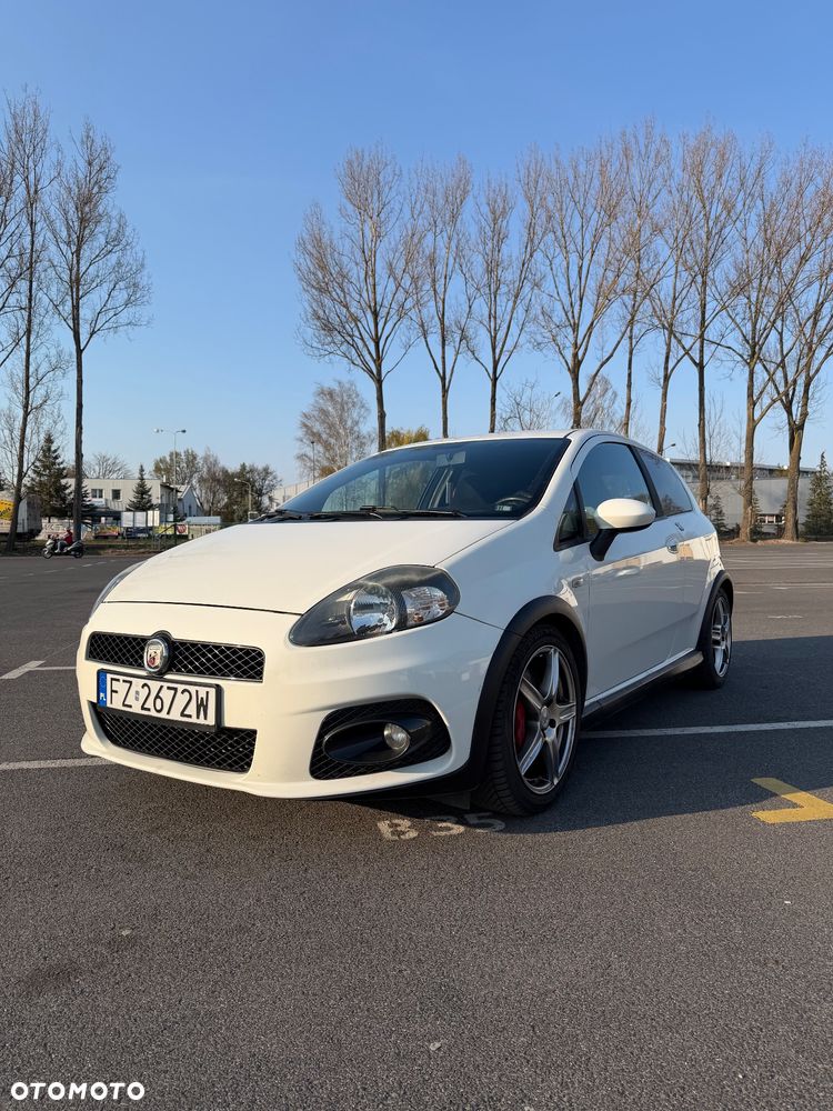 Abarth Grande Punto - 1