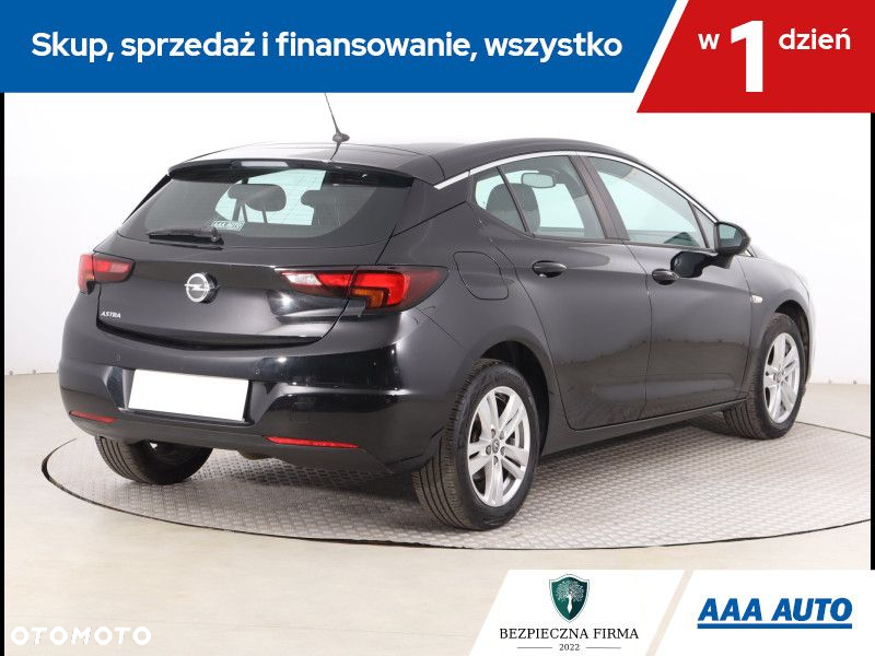 Opel Astra - 6