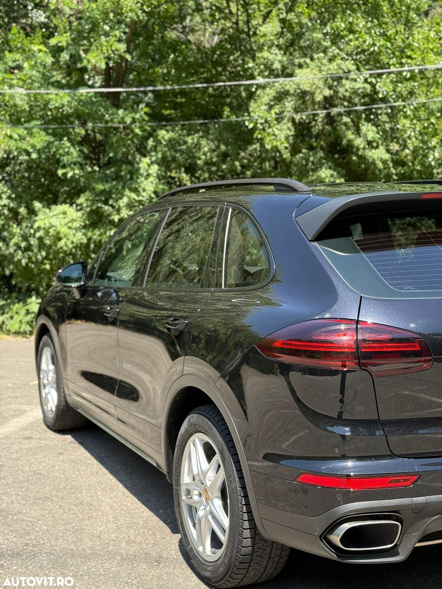 Porsche Cayenne 3.0 L - 27
