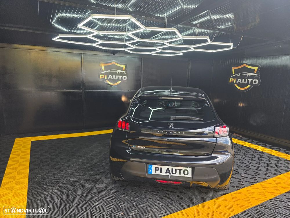 Peugeot e-208 50 kWh Allure - 6