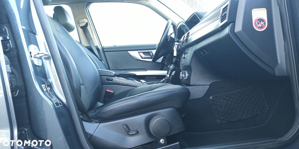 Mercedes-Benz GLK 220 CDI DPF 4Matic BlueEFFICIENCY 7G-TRONIC SPORT EDITION - 29