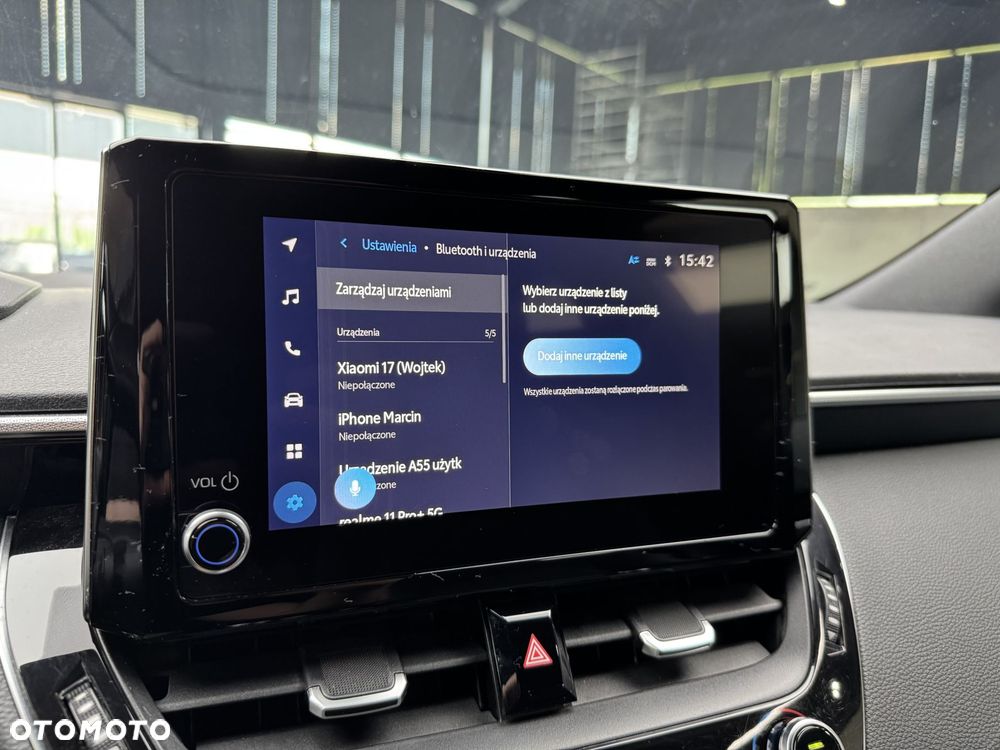 Toyota Corolla 2.0 Hybrid Comfort - 33