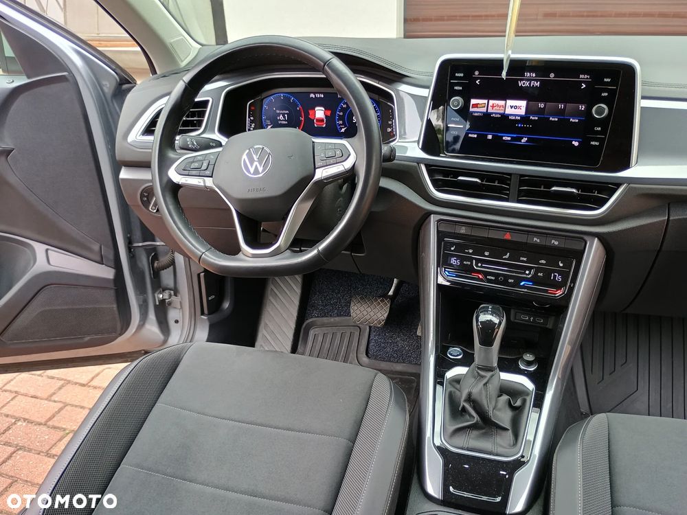 Volkswagen T-Roc 1.5 TSI Style DSG - 23