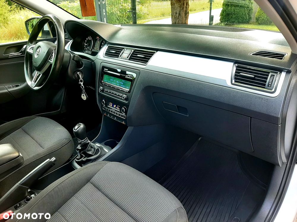 Skoda RAPID - 9