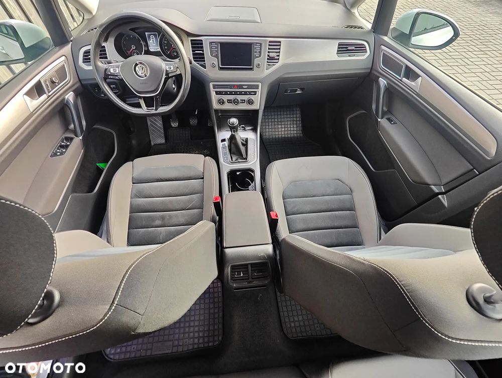 Volkswagen Golf Sportsvan - 16