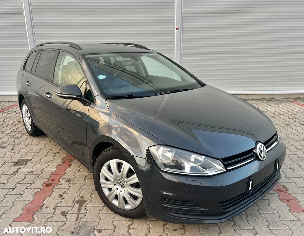Volkswagen Golf 2.0 TDI DSG Comfortline - 3