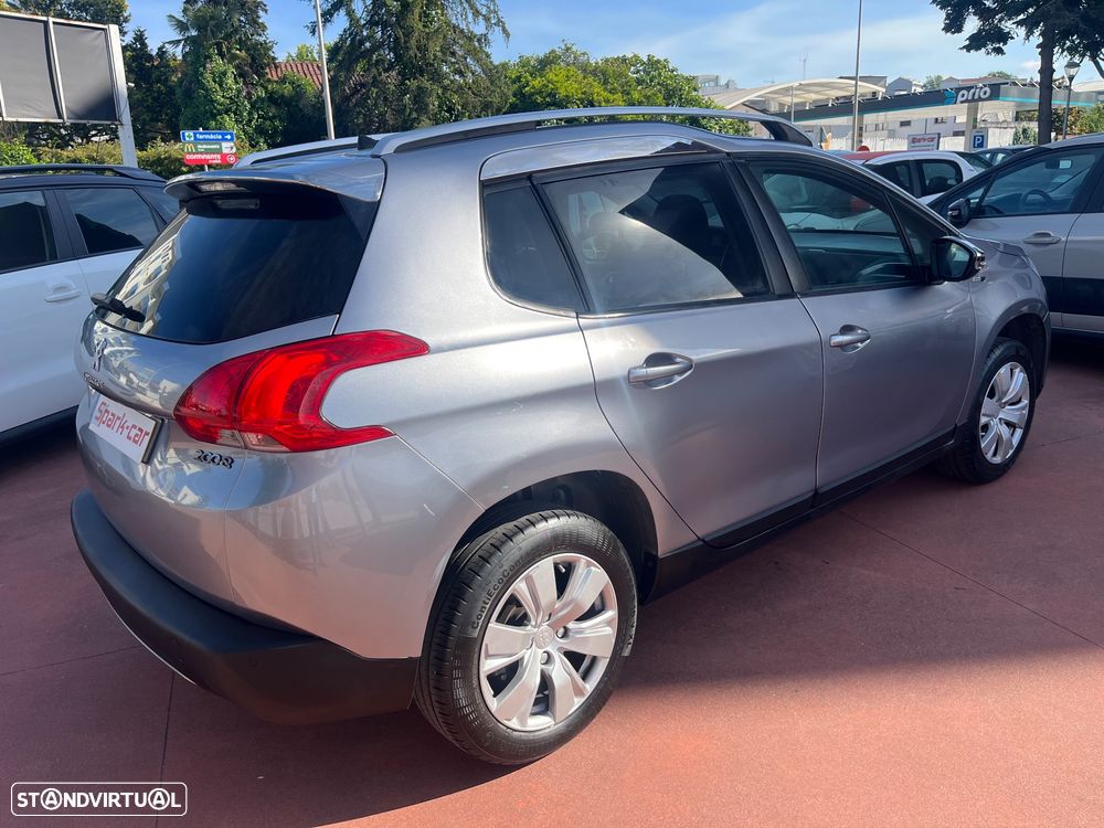 Peugeot 2008 1.2 VTi Allure - 6