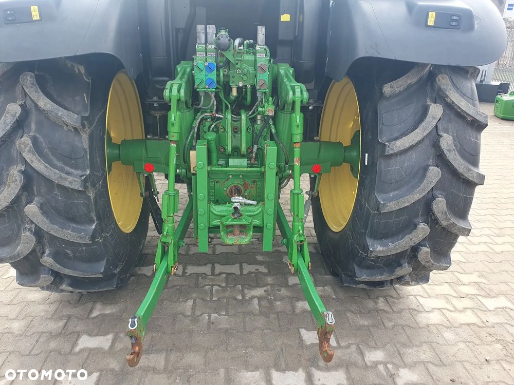 John Deere 6130R - 4