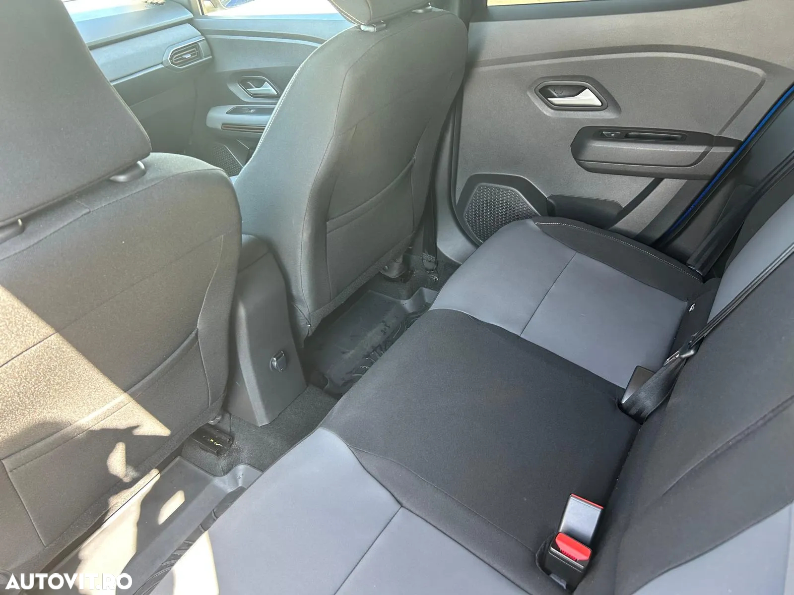 Dacia Sandero Stepway TCe 90 MT6 Extreme - 11