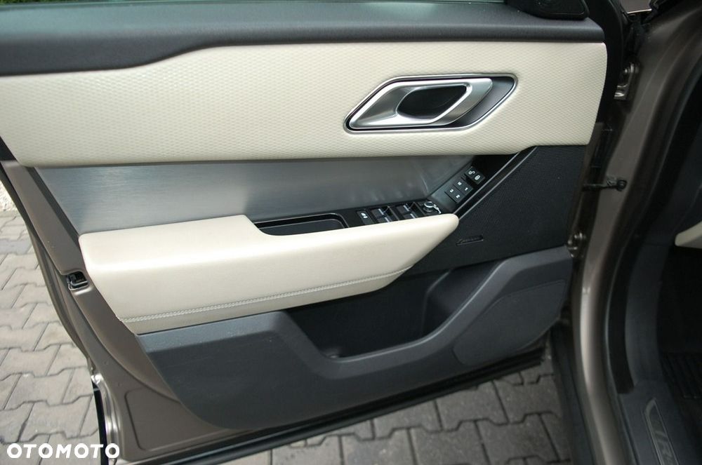 Land Rover Range Rover Velar - 31