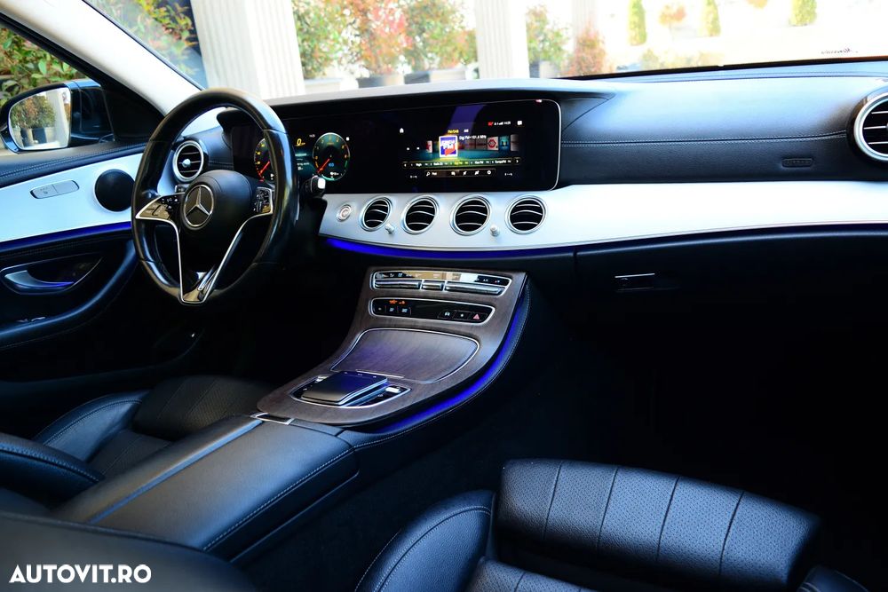 Mercedes-Benz E 300 de 9G-TRONIC - 6