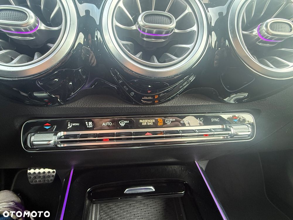 Mercedes-Benz GLB 2019