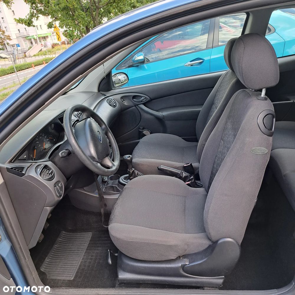 Ford Focus 1.4 Comfort - 6