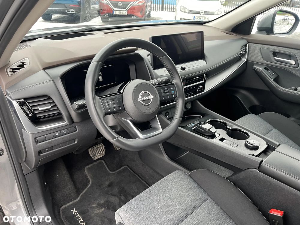 Nissan X-Trail - 10