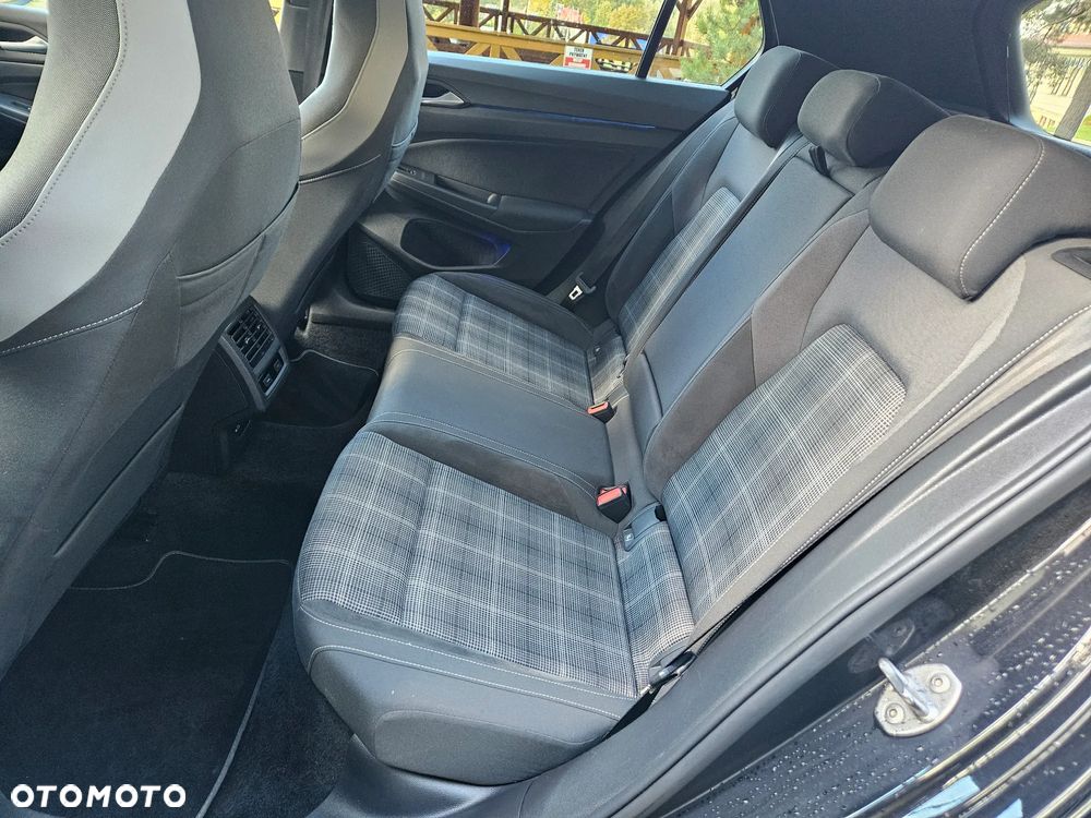 Volkswagen Golf VIII 2.0 TDI GTD DSG - 11