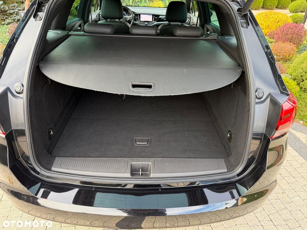 Opel Astra 1.5 D Start/Stop Automatik Design&Tech - 18