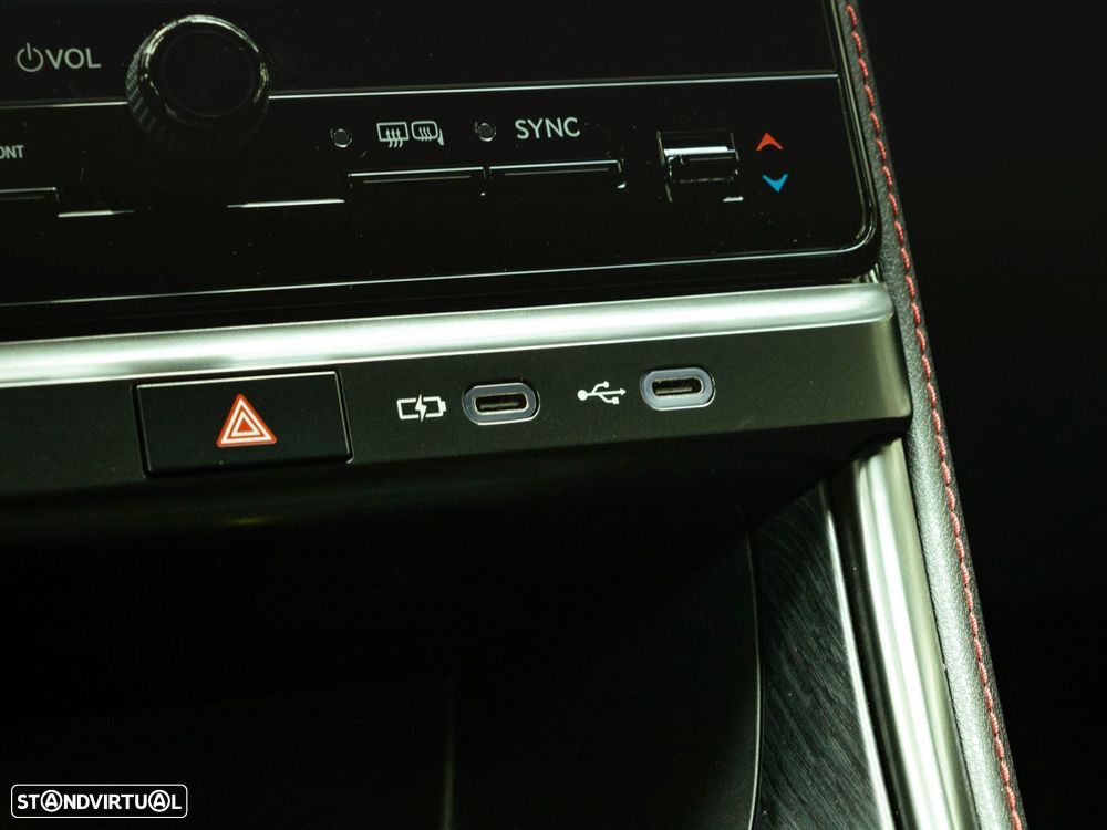 Lexus LBX Emotion - 34