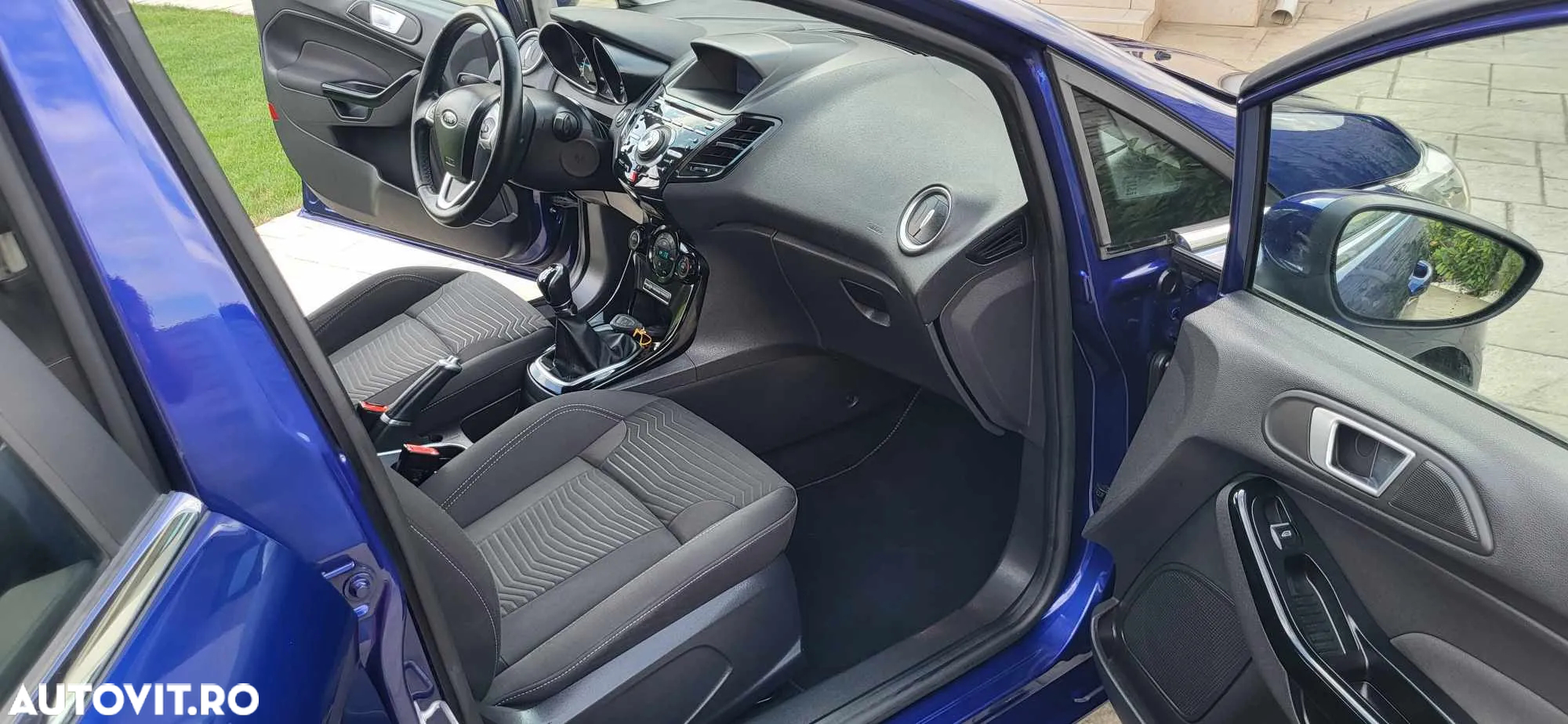 Ford Fiesta - 15