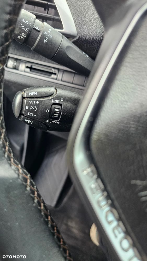Peugeot 5008 - 27
