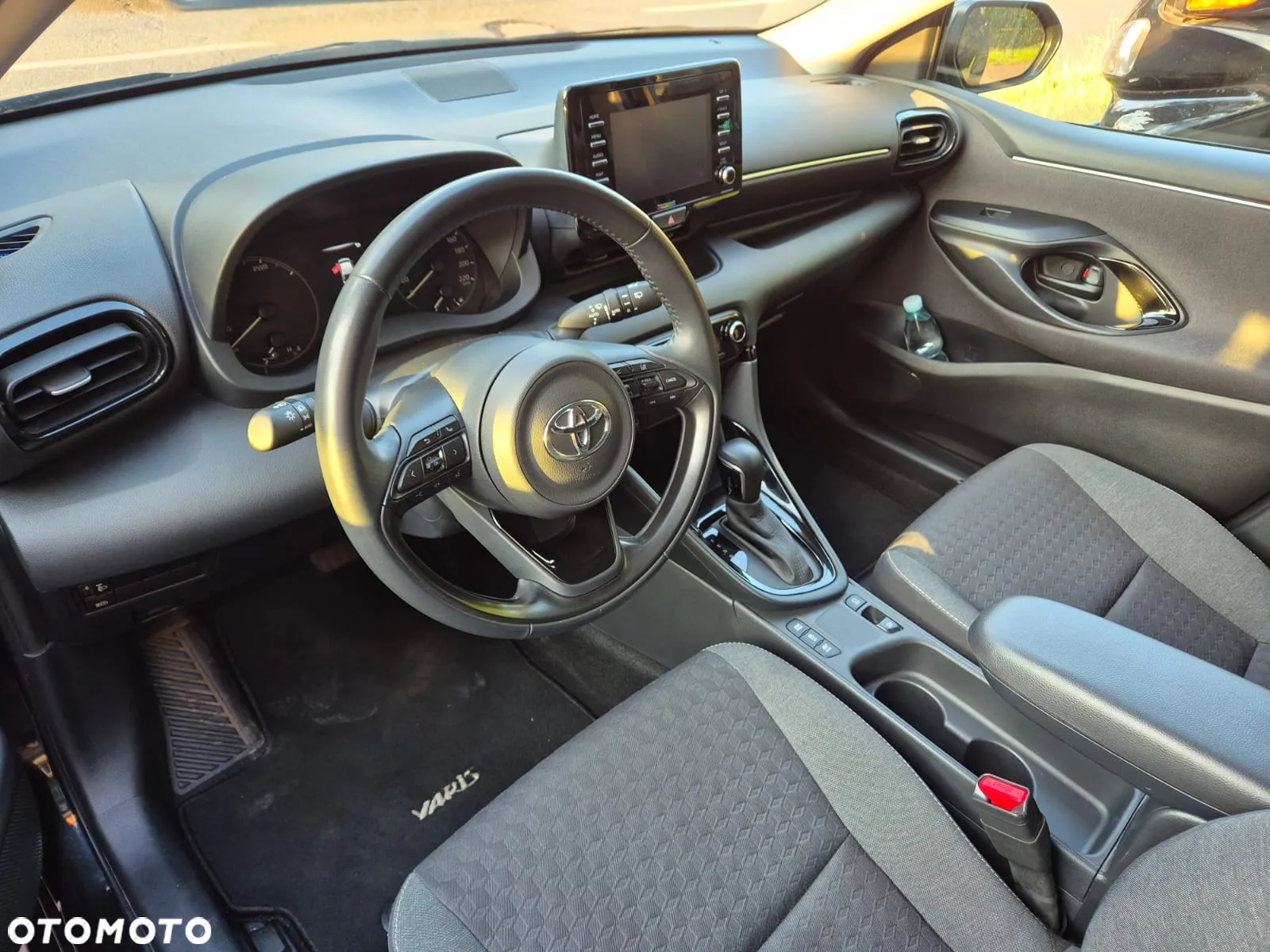 Toyota Yaris Hybrid 1.5 Comfort - 7