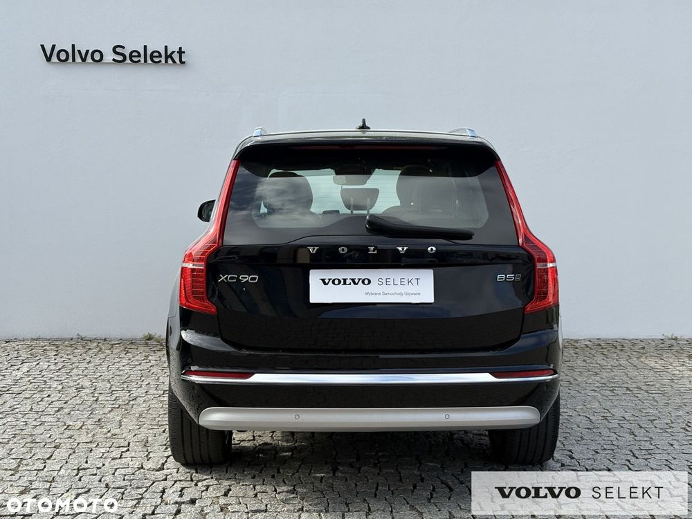 Volvo XC 90 - 7