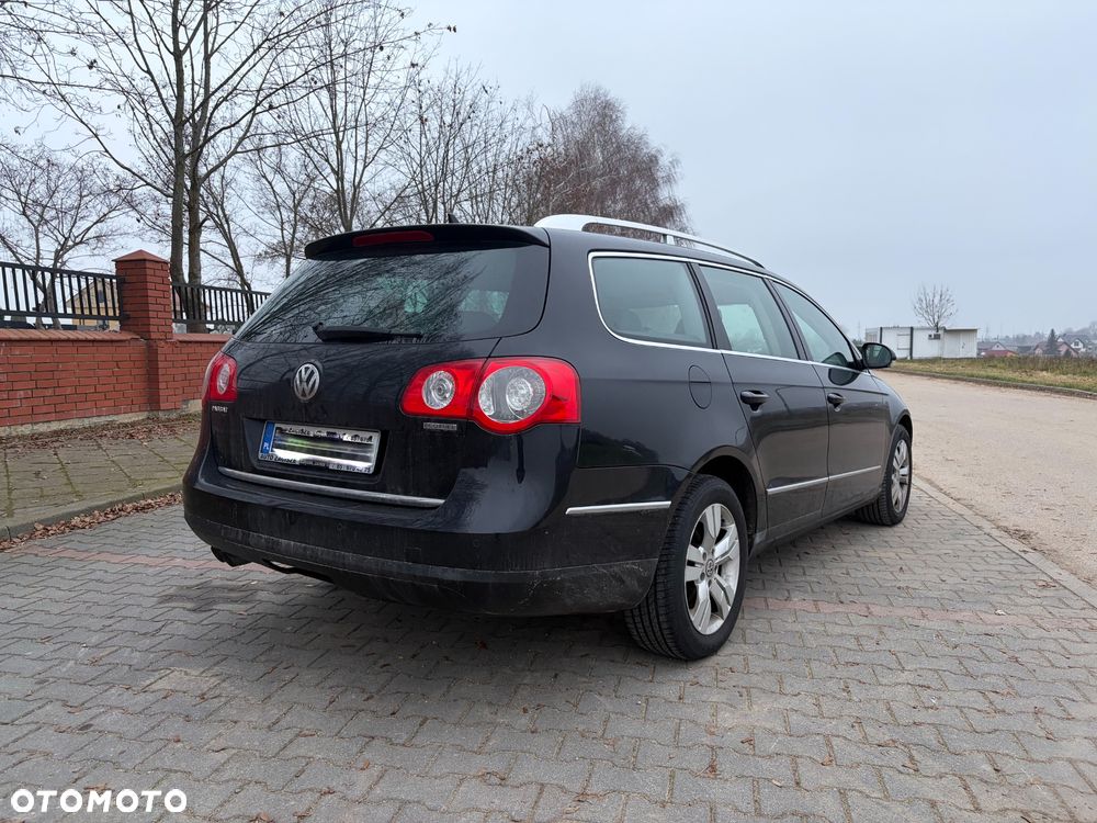 Volkswagen Passat 2.0 TDI DPF Comfortline - 4