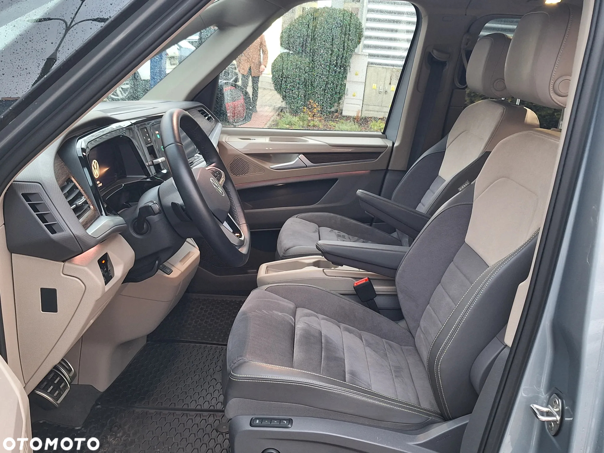 Volkswagen Multivan 2.0 TSI L2 Style DSG - 12