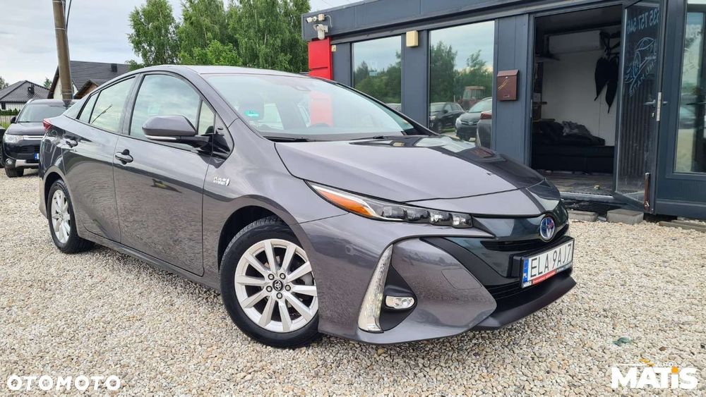 Toyota Prius - 23