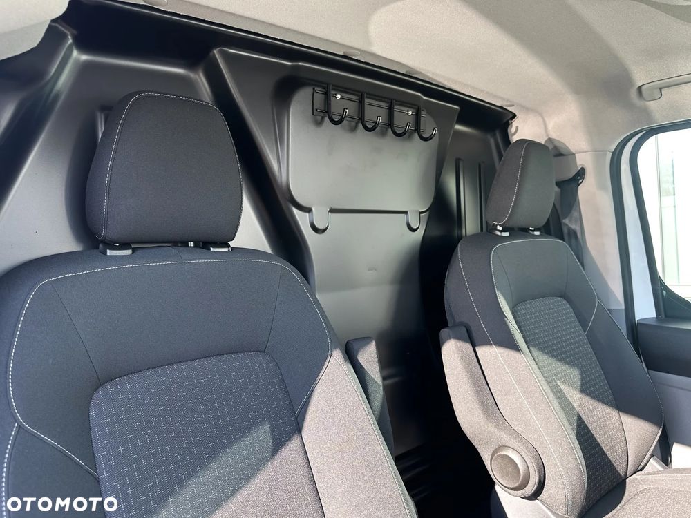 Ford Transit Custom - 25