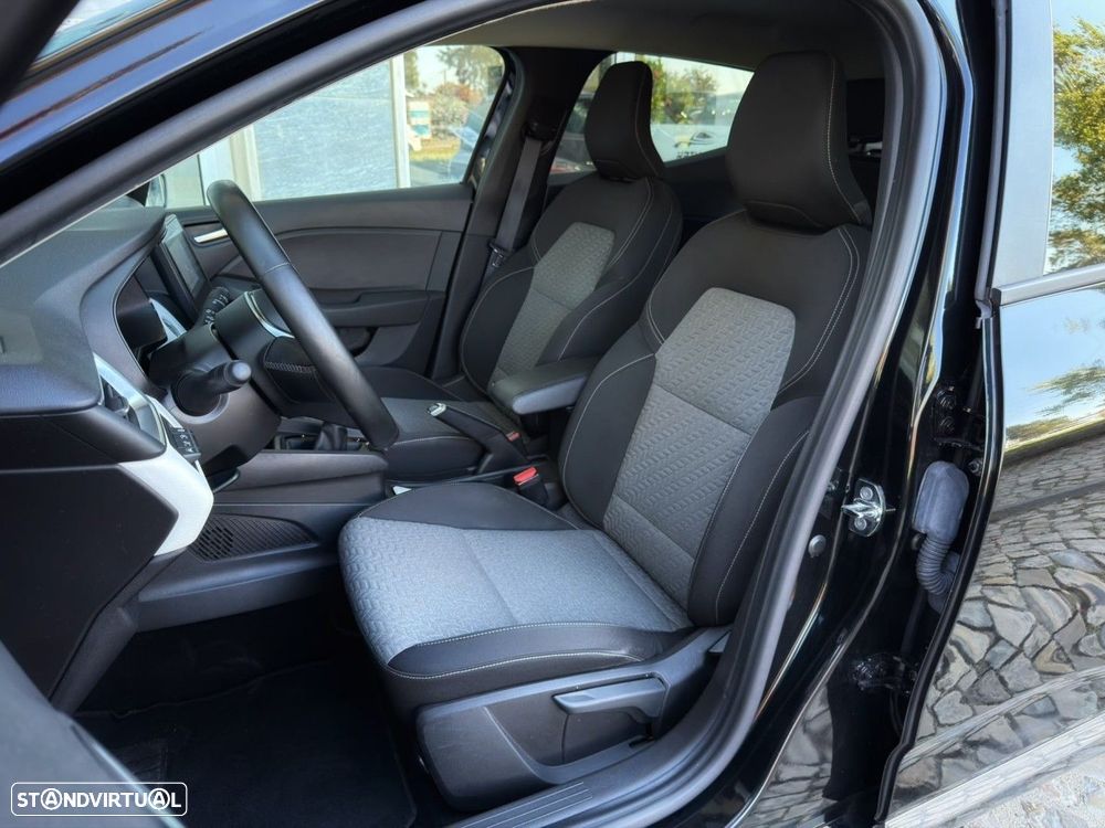 Renault Clio 1.0 TCe Techno - 8