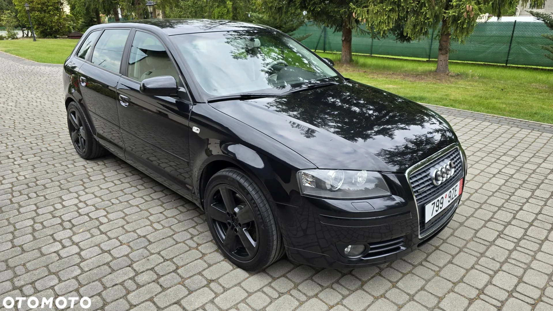 Audi A3 2.0 TDI Sportback S line Sportpaket plus - 2