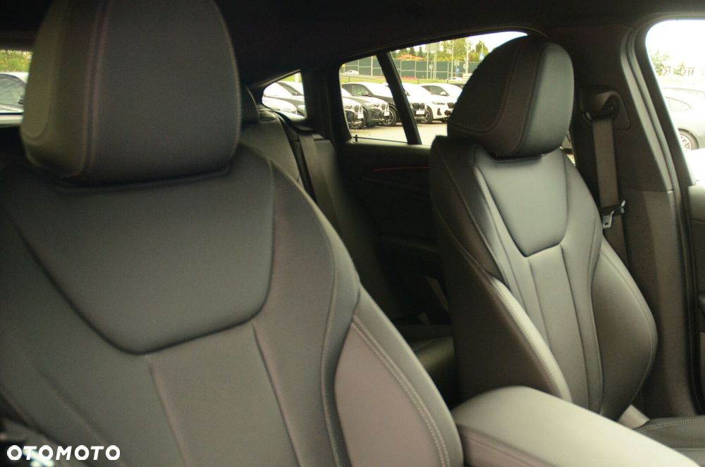 BMW X4 - 21