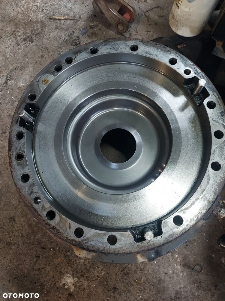 Obudowa lewa hamulca tył 84264264 New Holland t7 200