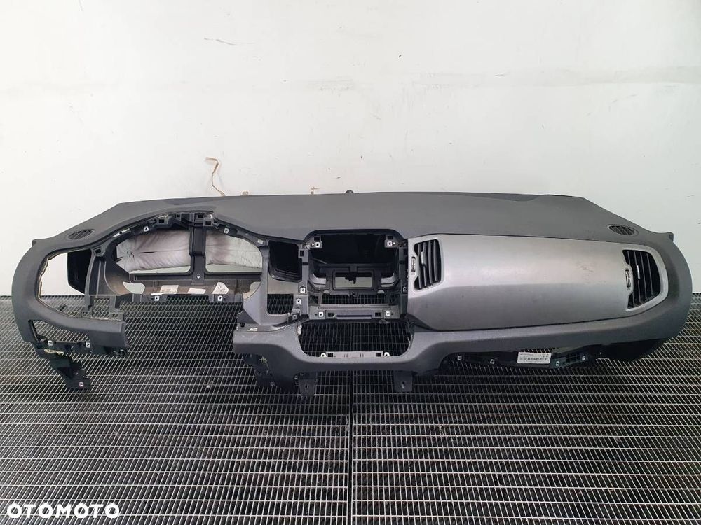 KOKPIT DESKA KONSOLA KIA SPORTAGE III SL EUROPA - 1