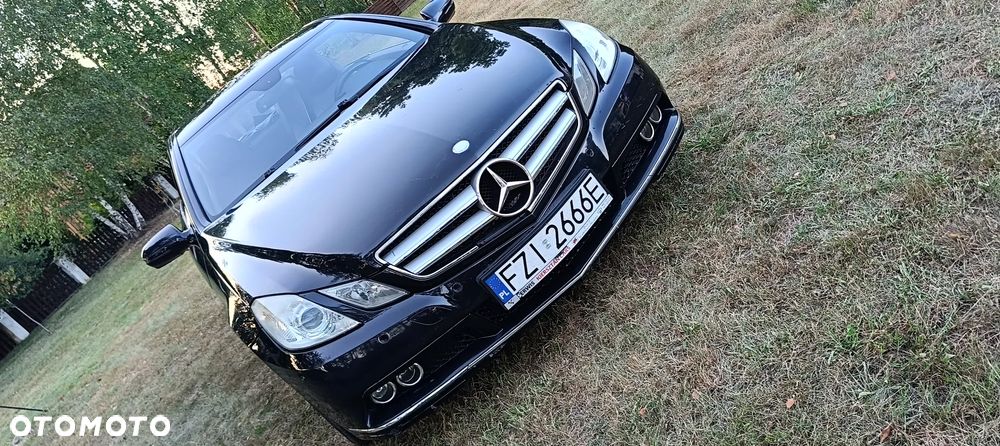 Mercedes-Benz Klasa E 250 CGI BlueEFFICIENCY Automatik Elegance - 32