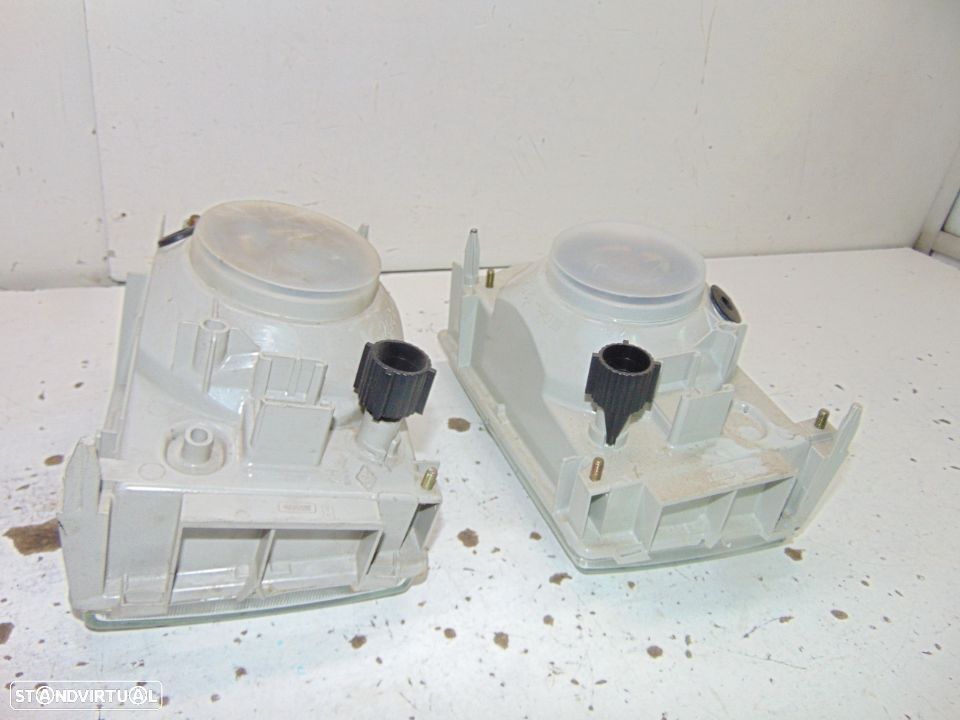 Renault 9 faróis - 6