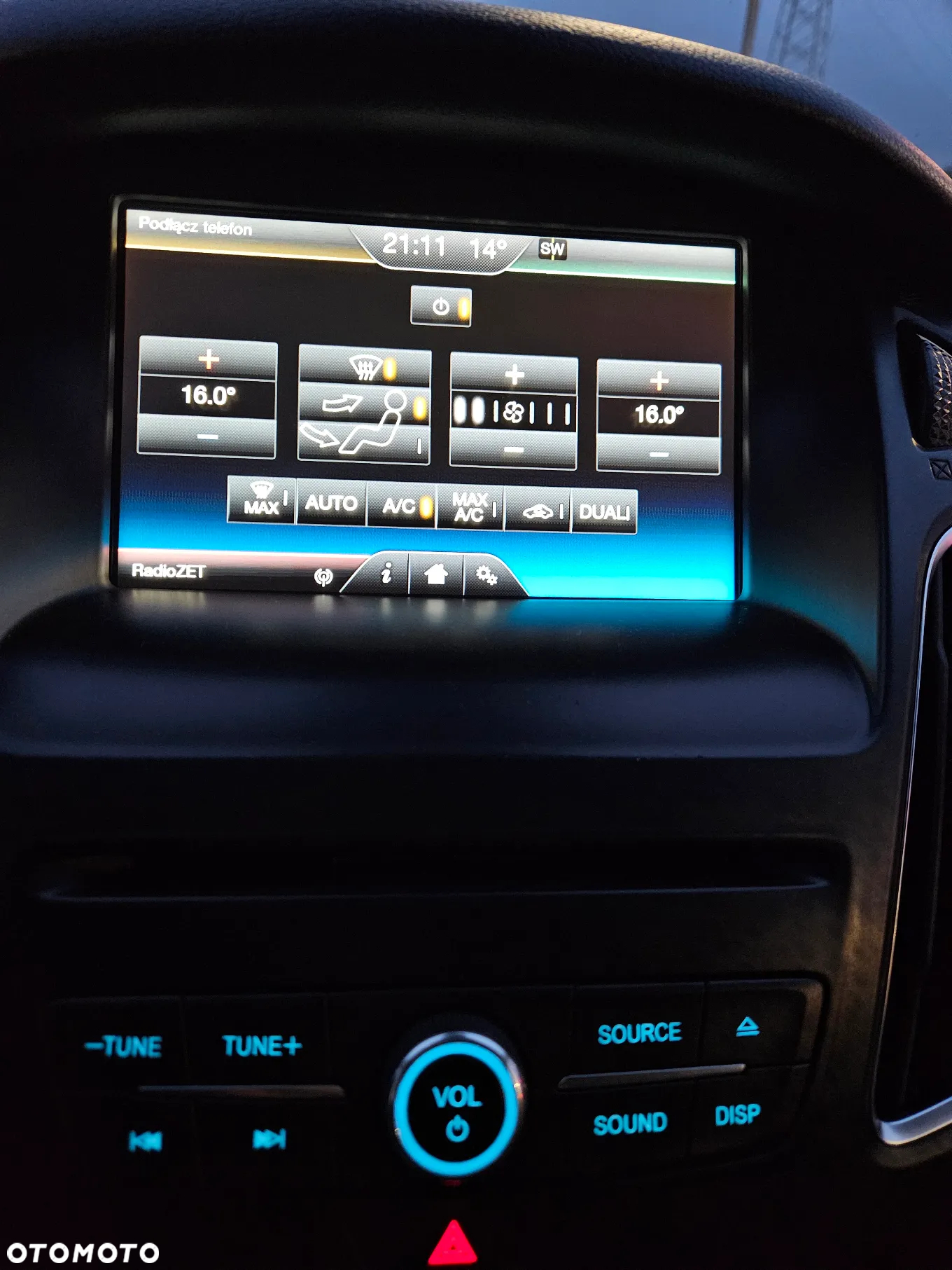 Ford Focus 1.0 EcoBoost Start-Stopp-System ST-LINE - 27